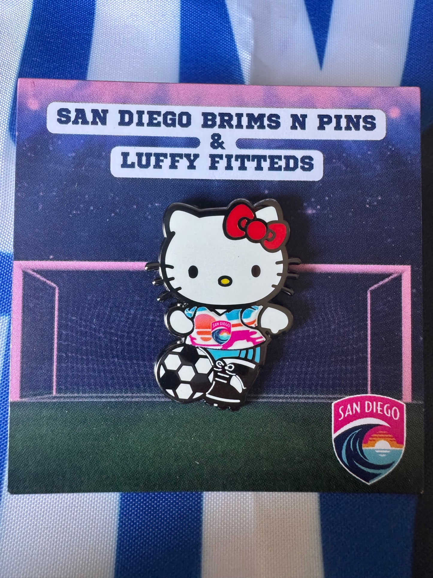 WAVES FC HELLO KITTY